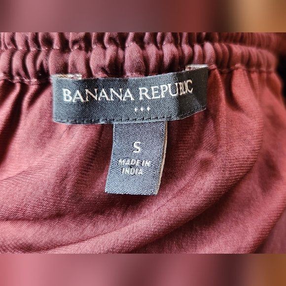 BANANA REPUBLIC ruffle neck wrap blouse Small Burgundy Deep Red - Picture 5 of 7